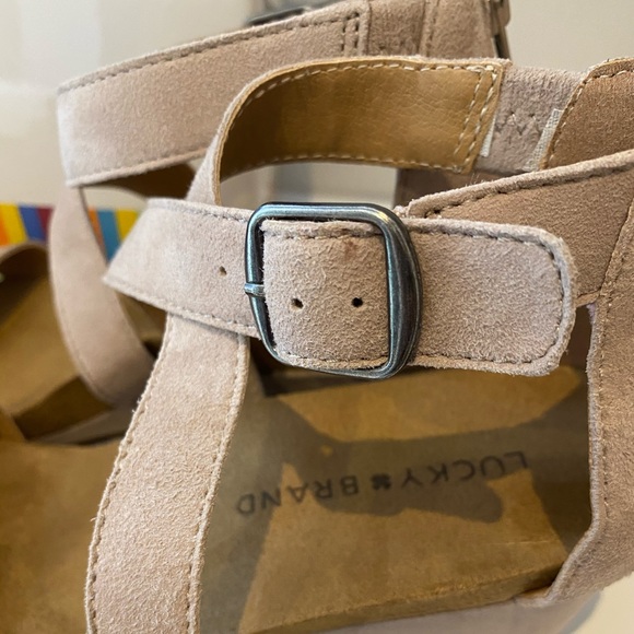 LUCKY BRAND Wedge Strap Sandals Shoes Suede Taupe Leather Kawaii Cute Platform 6 - Picture 12 of 15
